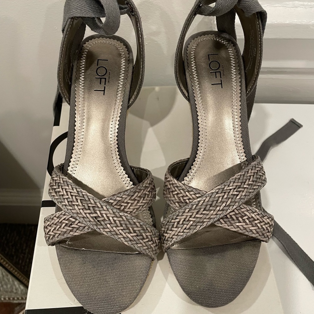 Womens Anne Taylor Espadrille’s